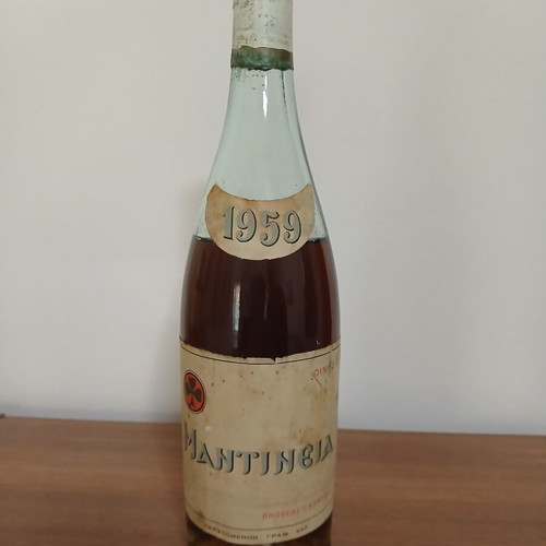 Mantineia 1959 sealed collectible wine bottle, Andreas Kampas