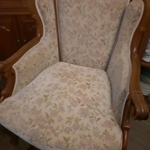 Three-seater sofa and two armchairs like new