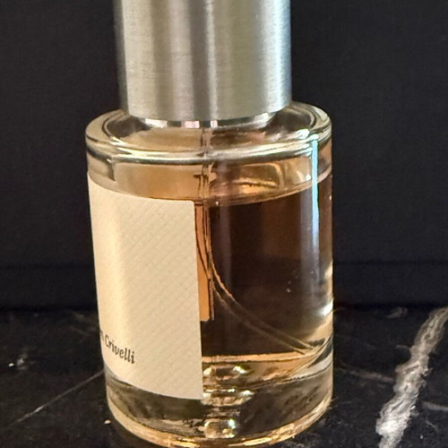 Iris Malikhân Maison Crivelli mini perfume like new 30 ml