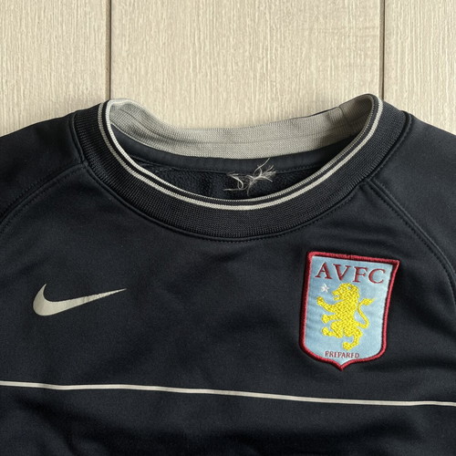 Nike kids football sweatshirt Aston Villa training, like new, size 4 years