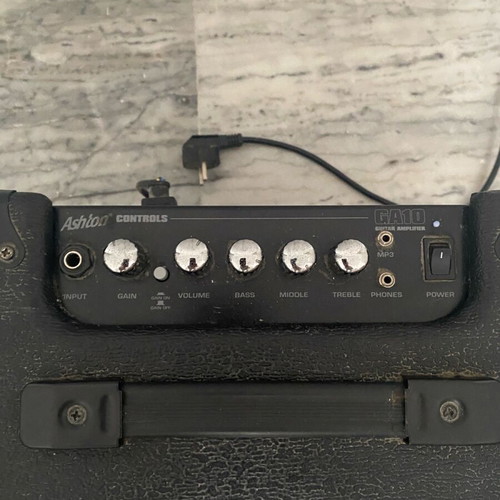 Ashton GA10 guitar amplifier 10W used