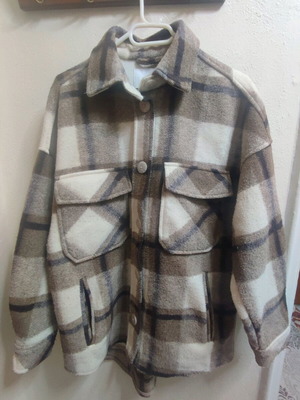Stradivarius jacket shirt used beige brown, size S