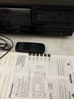 Pioneer PD-F607 CD changer μεταχειρισμένο, 25 δίσκοι με τηλεχειριστήριο και manual