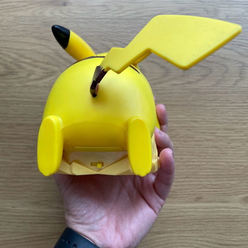 Battle ready Pikachu figure used, authentic Tomy Nintendo 2014