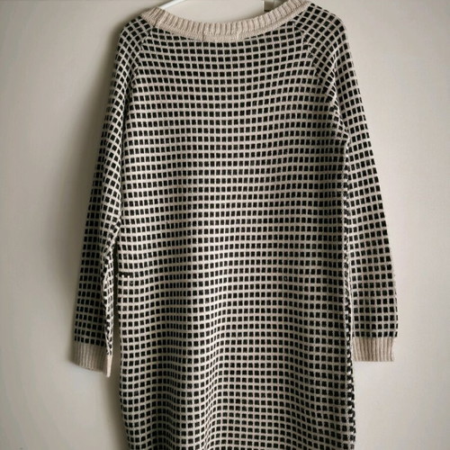Figaro blouse dress medium like new, black and beige