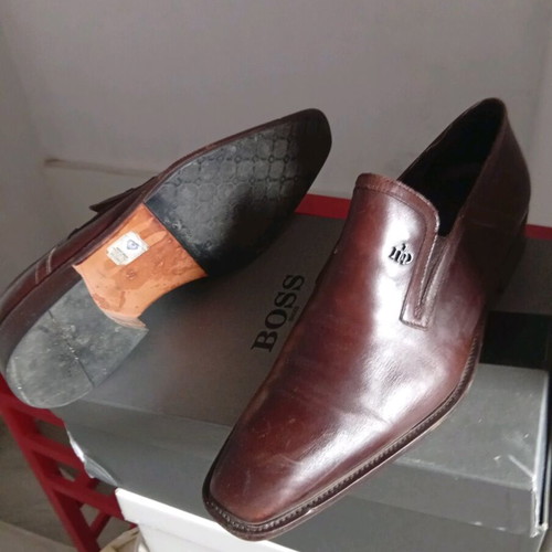 Valentino men's shoes scarps like new size 40.5