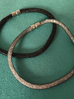 Necklaces set new, pack of 3 with magnetic clasp, black and silver