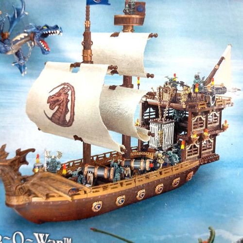 Mega Bloks Dragons Krystal Wars Man-O-War Warship 2003