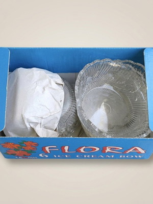 Set of 6 glass plates new with flower design
