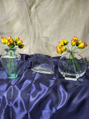 Set of 3 Handmade Glass Vases Studio AD like new
