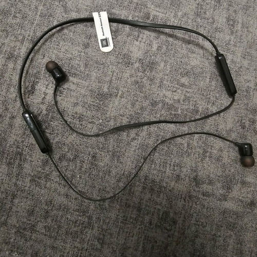 JBL Bluetooth Earbuds like new