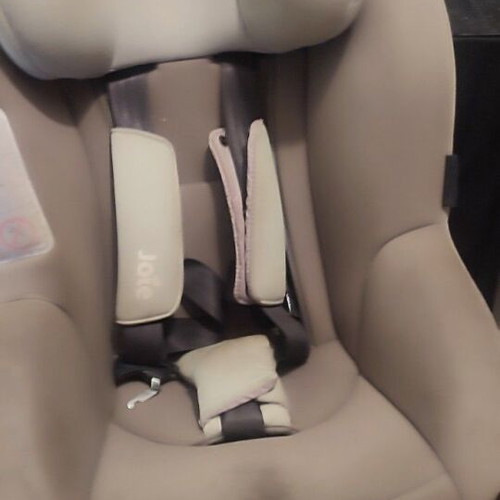 Joie i-Gemm and i-Anchor Advance car seats with i-Base Advance ISOFIX used set