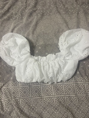 Cropped lace top new, white, size XS