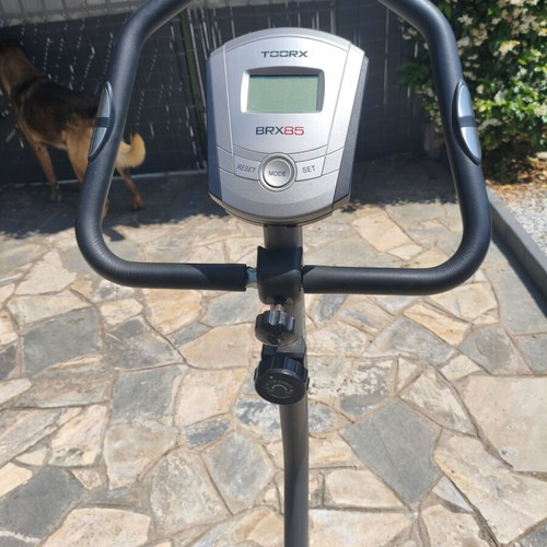 Exercise bike like new, minimal use