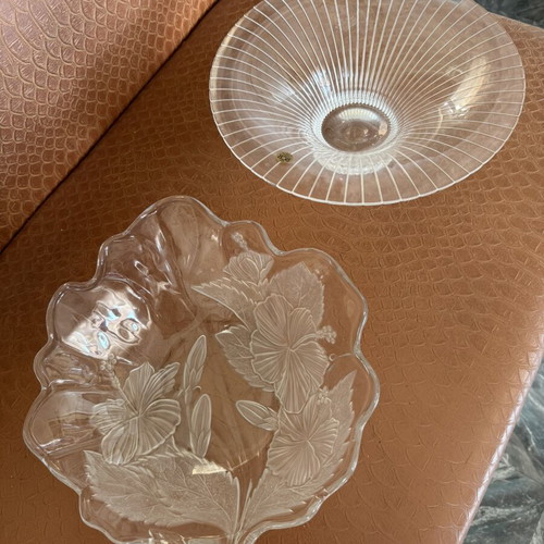 Decorative glass platters like new, set with glass fruits gift