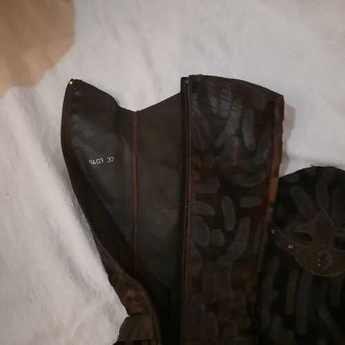 Irma Bass Italy Pony leather women's boots like new, size 38.5