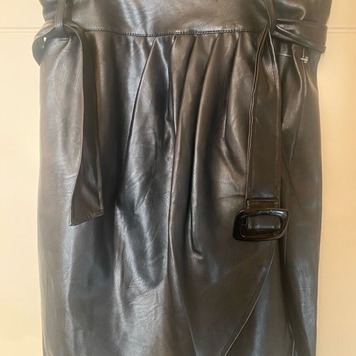 Piazza Italia midi black faux leather skirt new, size XL