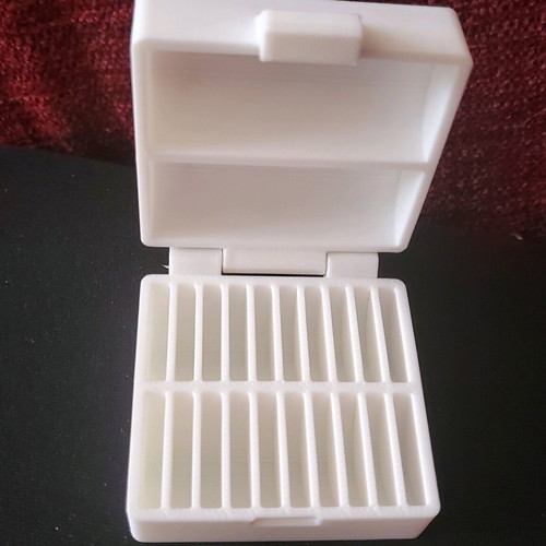 Battery organizers plastic for 2032 batteries, pack of 2, new