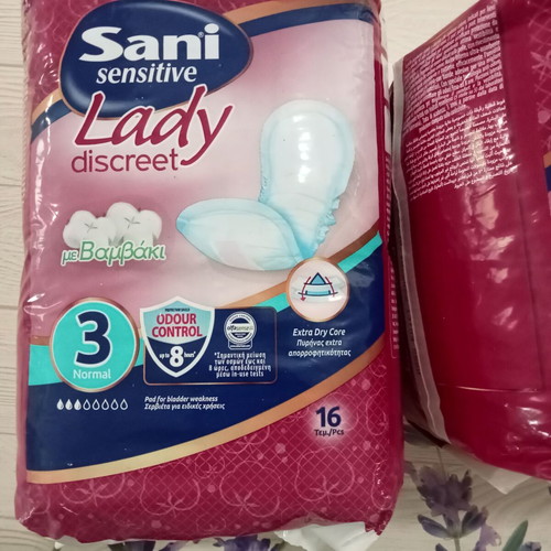 Sani Sensitive Lady Discreet Super Pads new, pack of 16 no3 and 10 no5