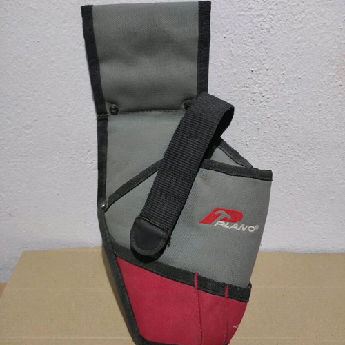 Plano belt holster for screwdriver like new with bit holders