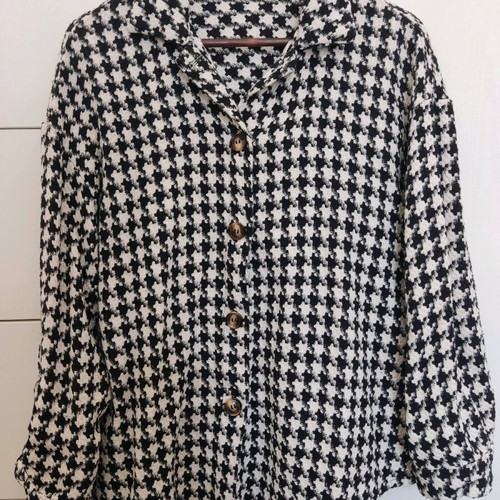 Pie de pull jacket spring black and white used, size L
