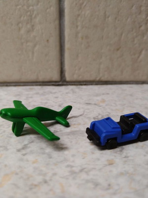 Миниатюрни превозни средства като нови, комплект от 2 броя