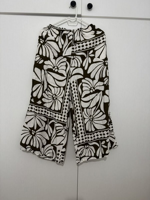 H&M Καλοκαιρινή Παντελόνα Culotte Floral Μέγεθος M Σαν καινούργιο