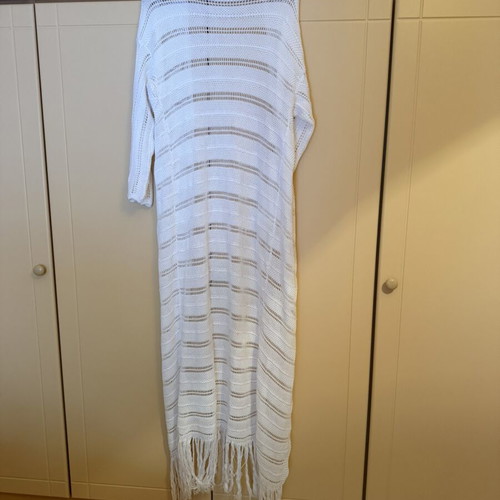 Nima knitted beach cardigan like new, white, one size