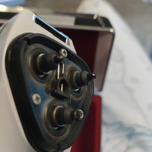 Norelco SC8130 Electric Shaver vintage, like new, with case