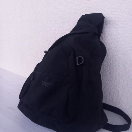 Polo sling backpack black like new