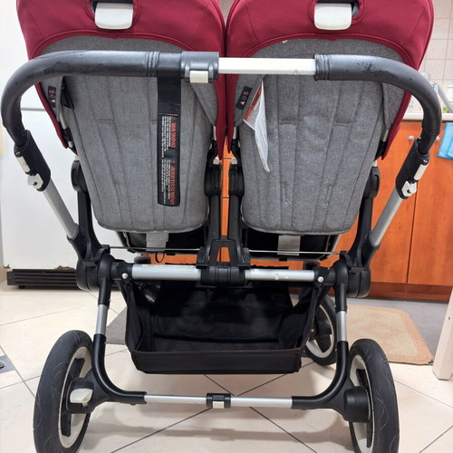 Bugaboo Donkey Twin stroller like new with accessories