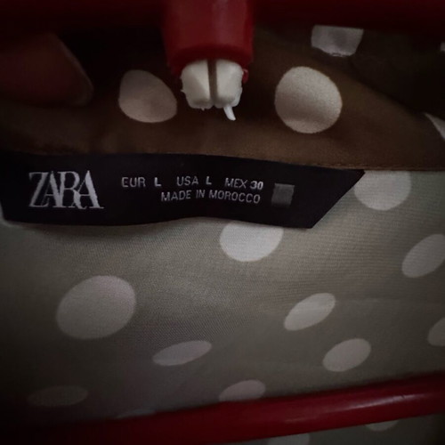 Zara polka dot shirt like new, olive color, size L