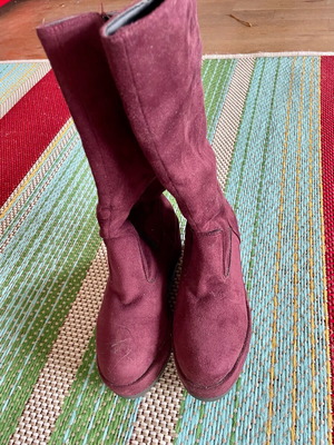 Tsakiris Mallas suede boots new, size 37