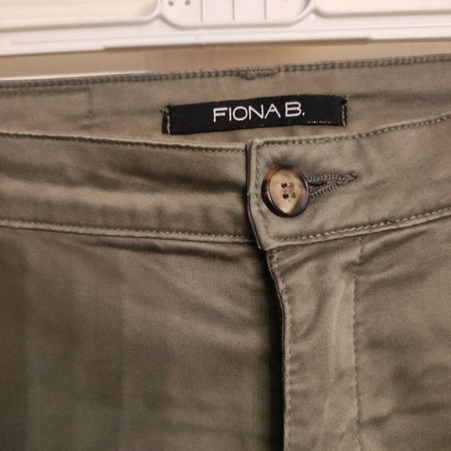 Women's fabric pants like new, dark gray, size L