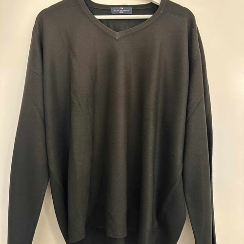 Marks & Spencer thin knitted sweater black like new, size L