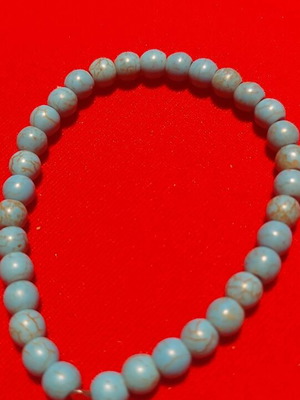 Bracelet with synthetic turquoise new