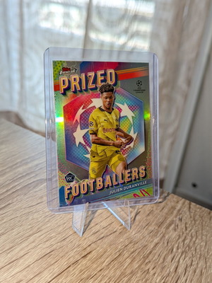 Topps Finest UEFA Club Competitions 2023-24 Julien Duranville Prized Footballers Refractor RC