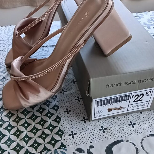 Voi & Noi satin sandals size 36, heel height 6cm, new