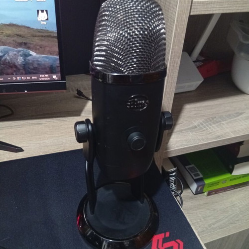 Blue Yeti X microphone used with scratches
