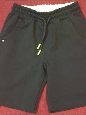 Sprint Wear kids shorts size 6, like new, black and yellow