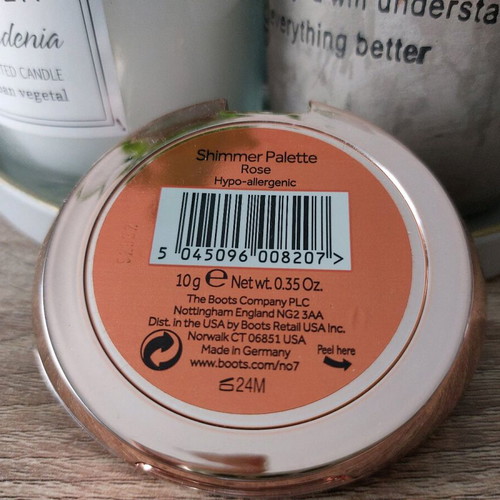 No7 eyeshadow set with shimmer powder new