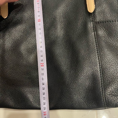 Michael Kors women's leather shoulder bag used, black with defect