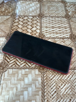 Samsung Galaxy Z Flip 7 used, pink color, 256GB