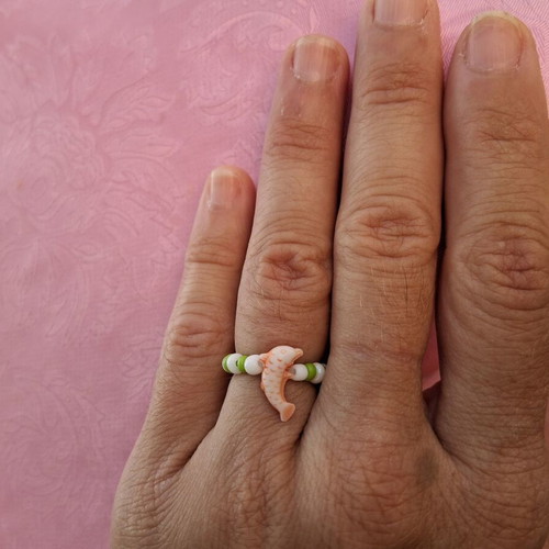 Elastic ring with beads like new, small size 1.6 cm diameter