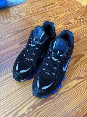 Nike Shox TL αθλητικά σαν καινούργια, μέγεθος 47, μαύρο και μπλε