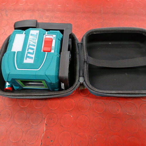 Self-leveling laser level like new
