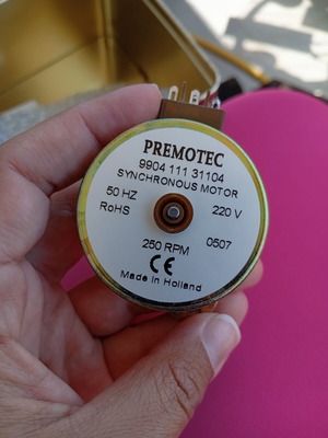 Premotec Synchronous Motor 220V 250RPM New Made in Holland