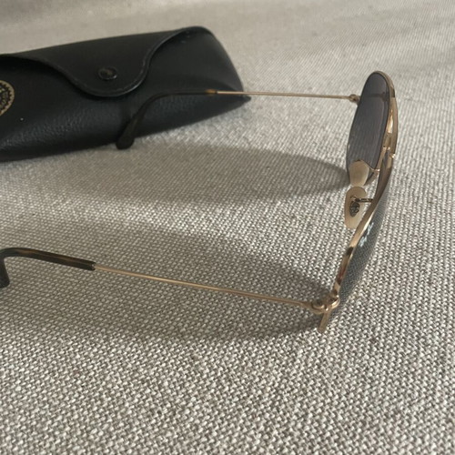Ray-Ban Aviator Large Metal sunglasses RB3025, gold frame