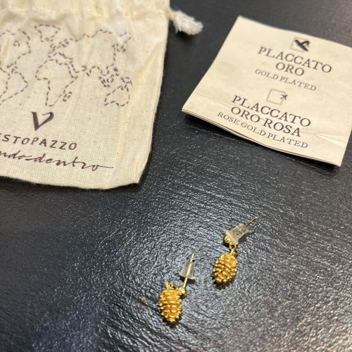 Vestopazzo earrings new, pine cone design, gold plated