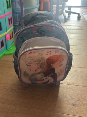 Children's trolley bag Elsa and Anna used